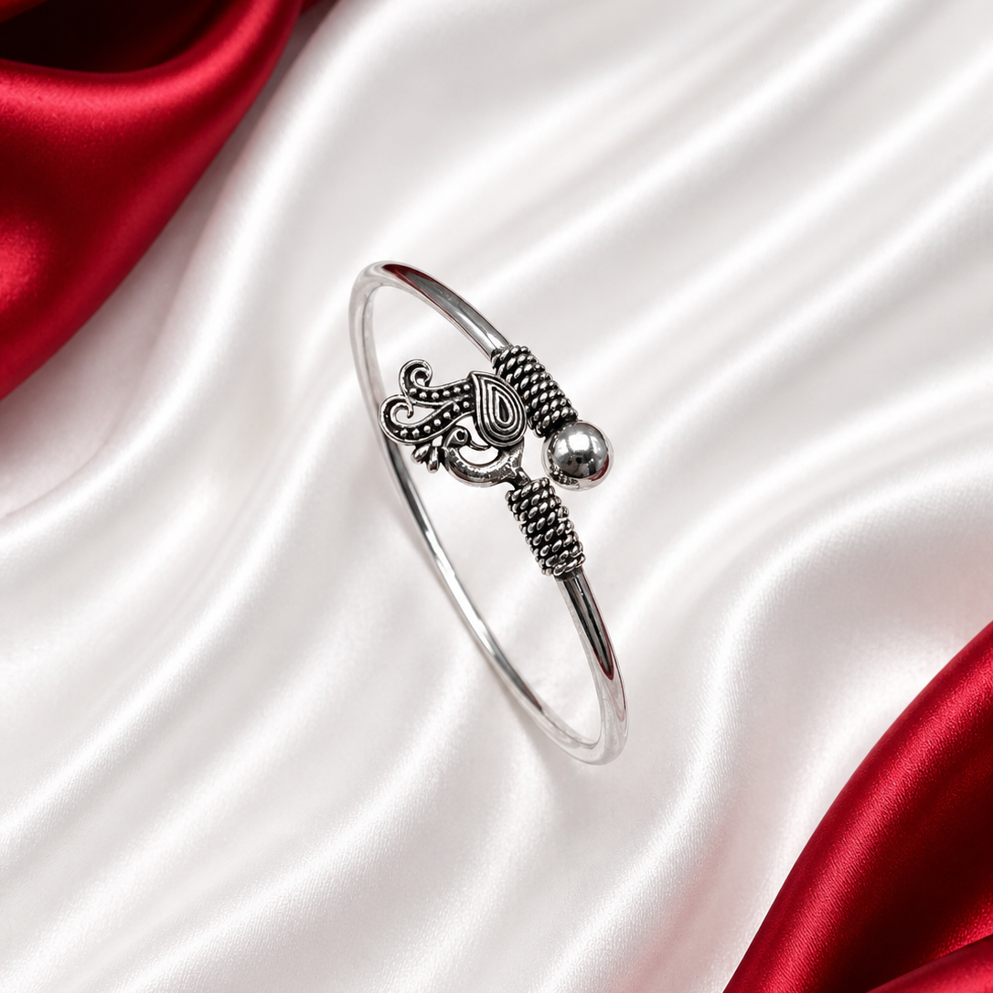 Women Peacock Open Bangle (Kada) 925 Silver Bracelet WOB03