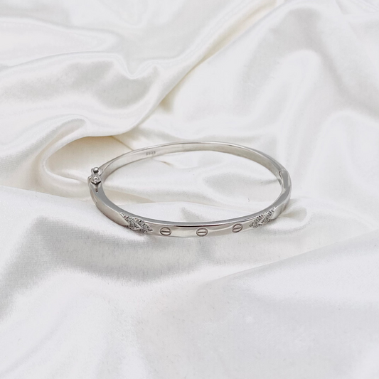 Cartier Arrow Women Silver Bracelet LKB01