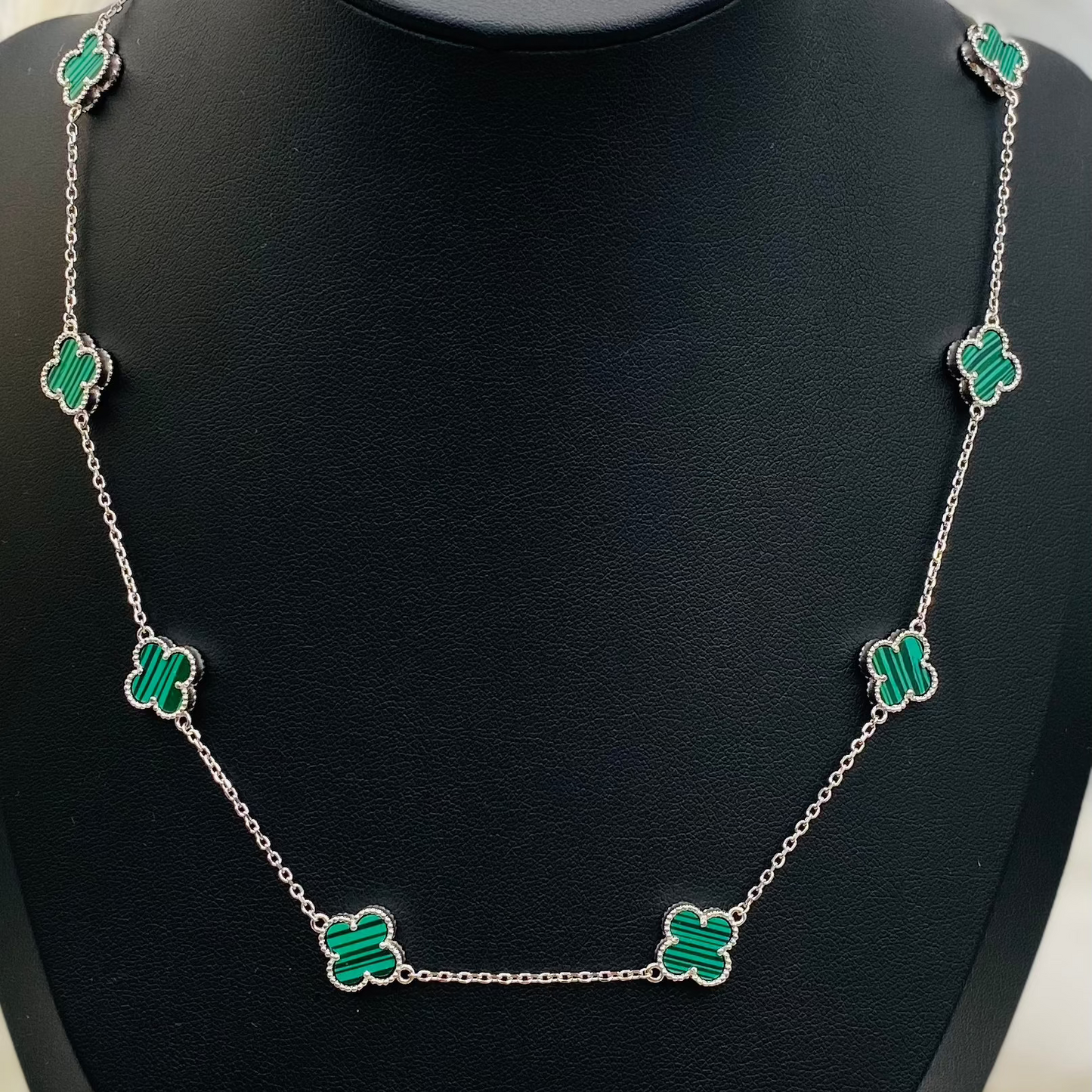 Van Cleef 360 Green Womens Bracelet WNV09