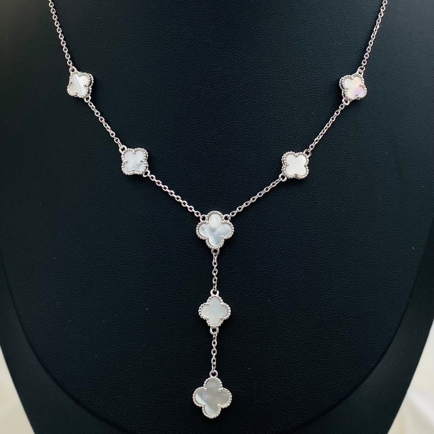 Van Cleef Galaxy White Womens Necklace WNV13