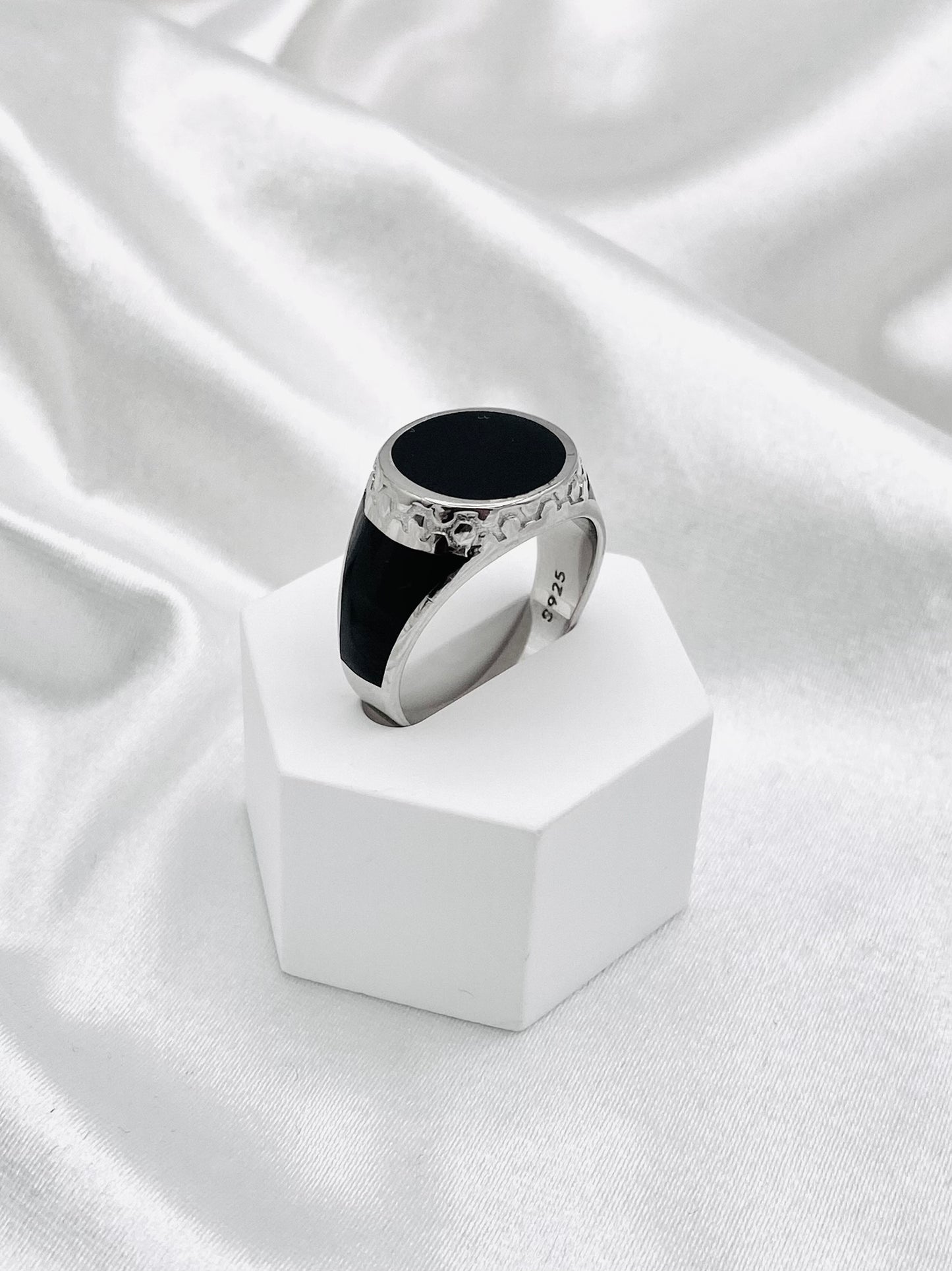 Mens Round Black Enamel Ring MRB02