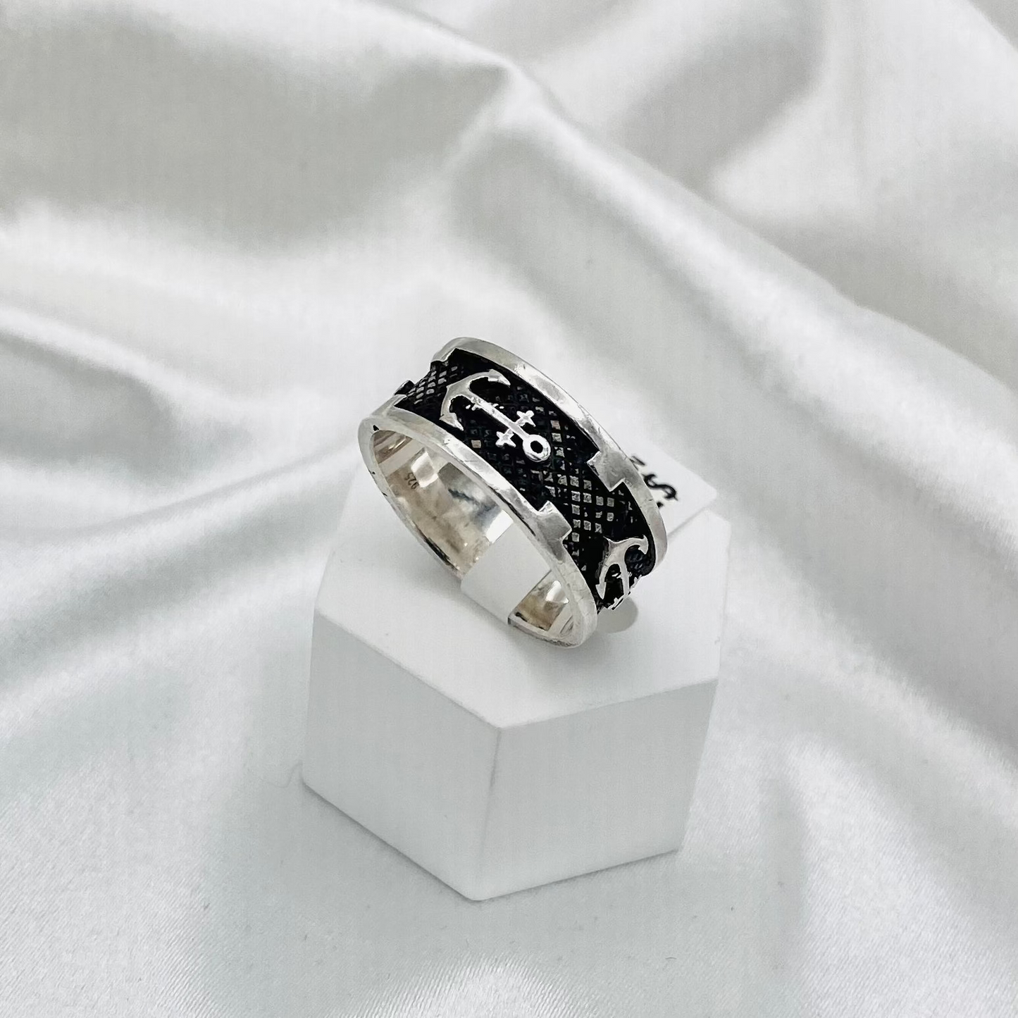 Mens Anchor Silver Band MRB08