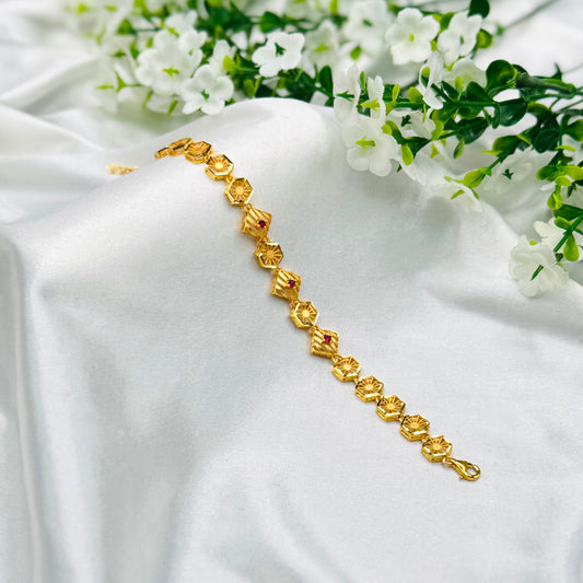 925 Silver Gold Plated Chain Bracelet with Red stone WBI49