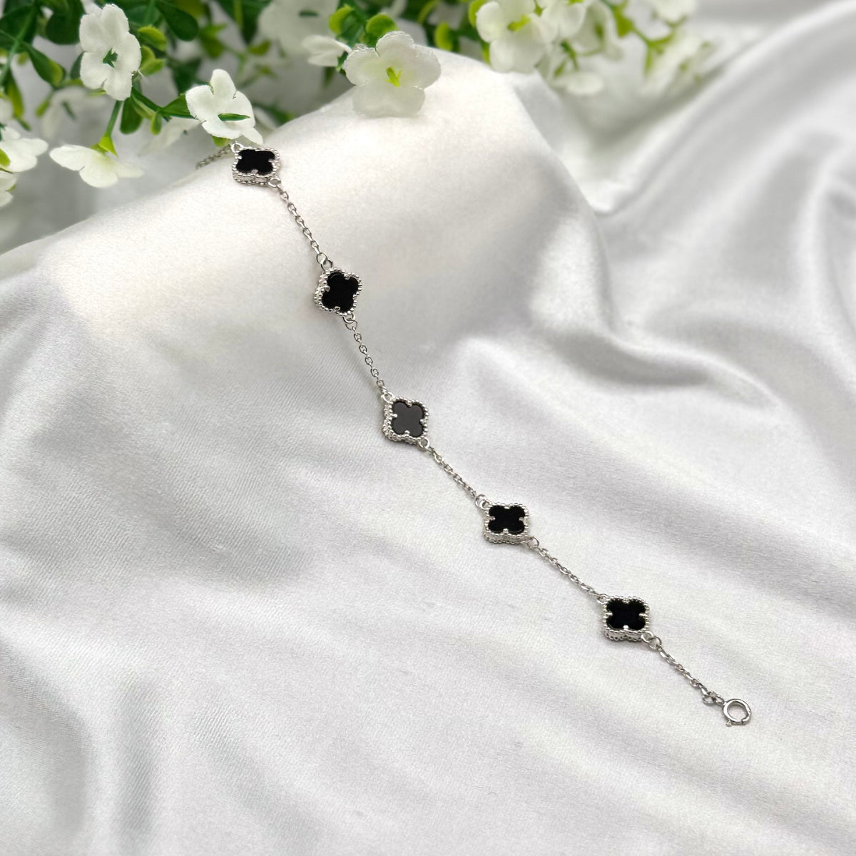 Vancleef Black 5 Clover Silver Bracelet WBV09