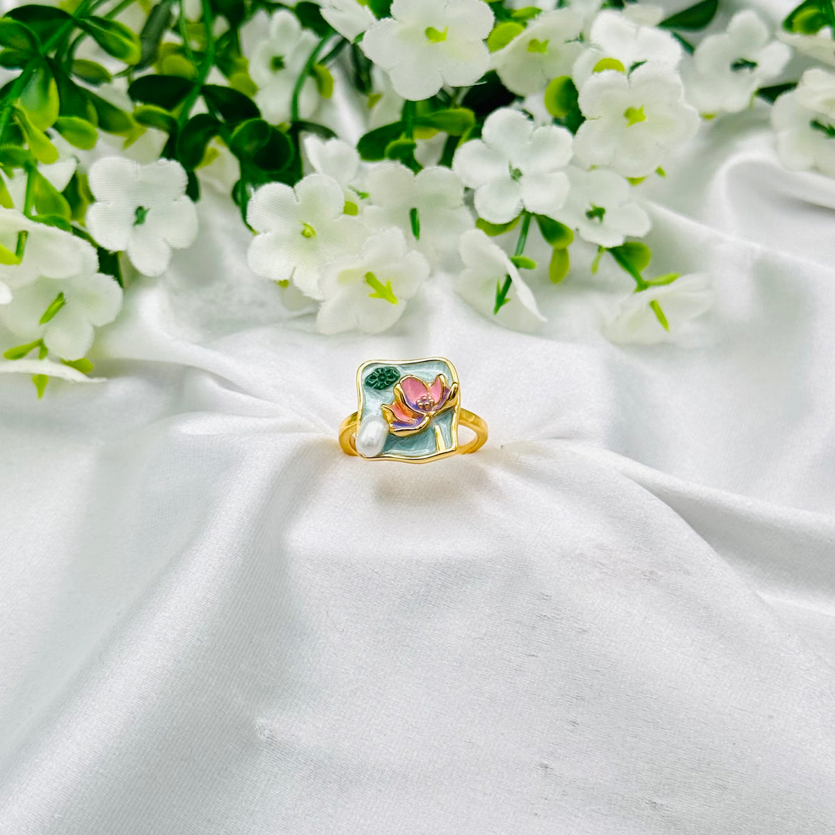 Women 925 Silver Enamel Ring with 22k Gold Plating WGR16
