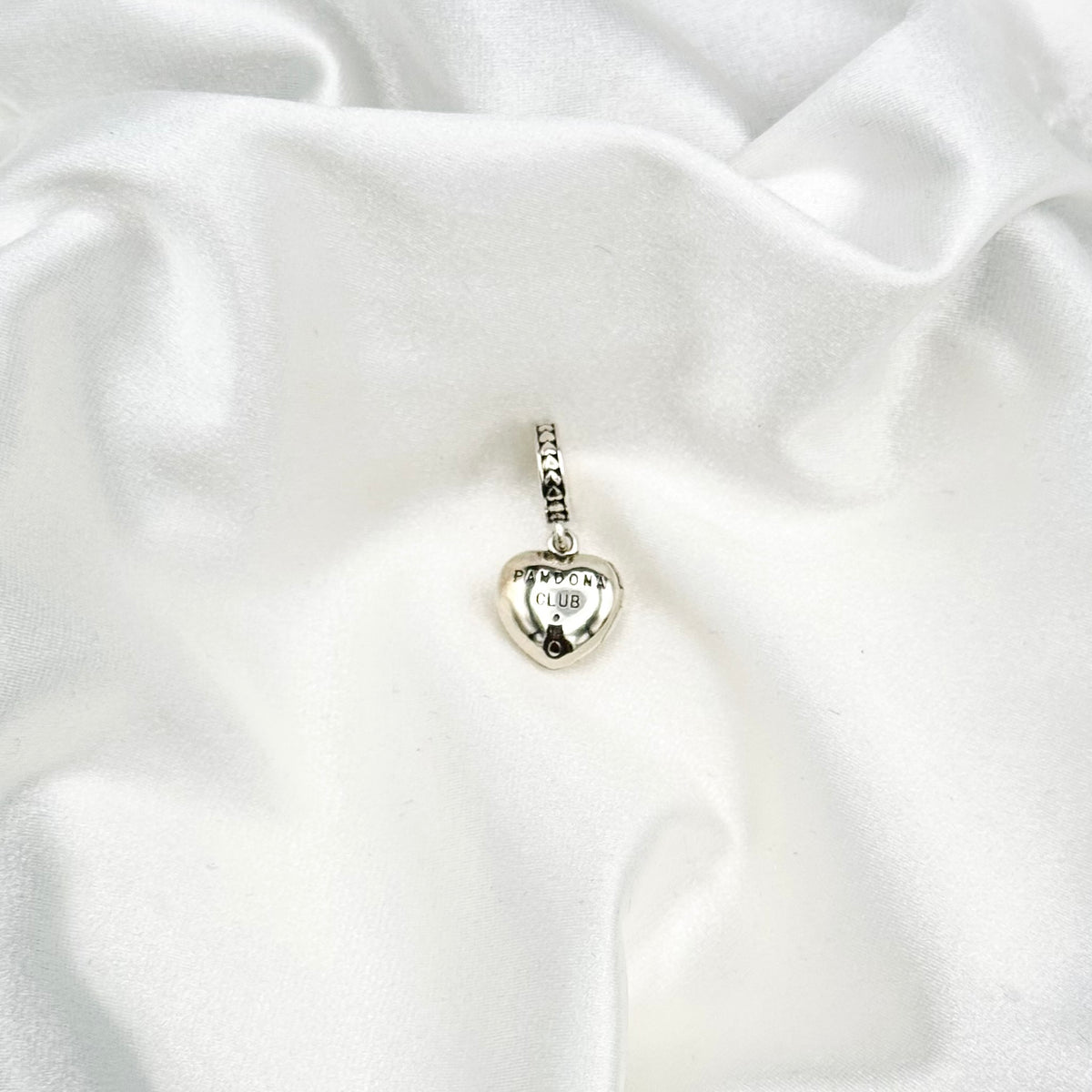 Pandora Club Dangle Heart 925 Sterling Silver Charm PDC129