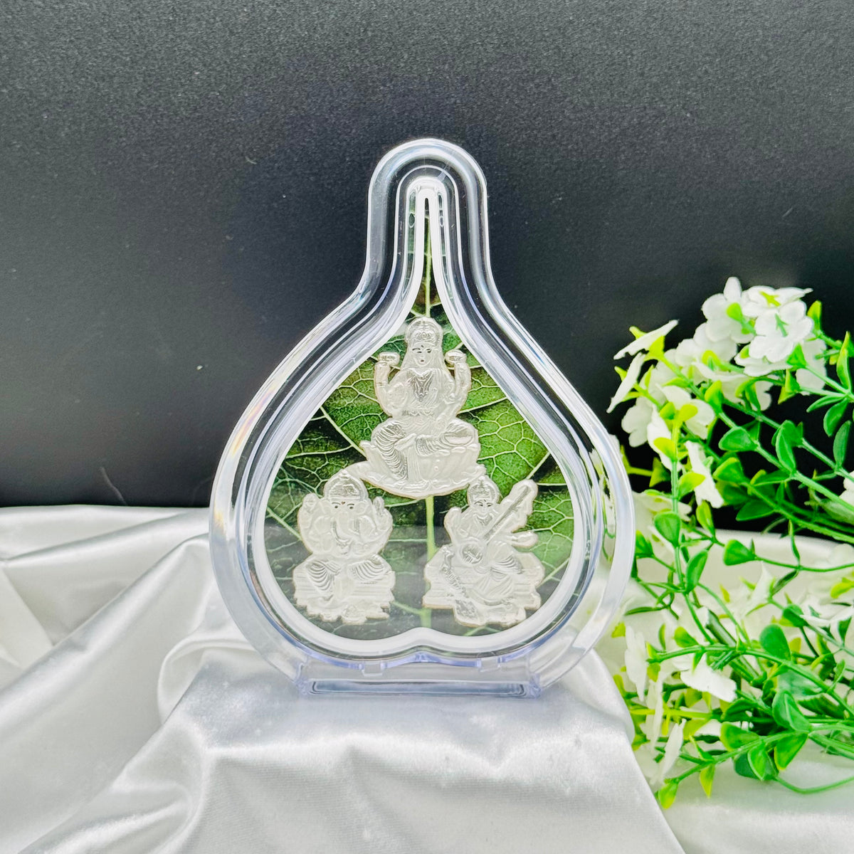 Laxmi Ganesh Sarasvati Ji Leaf Frame in 999 Silver PSF11