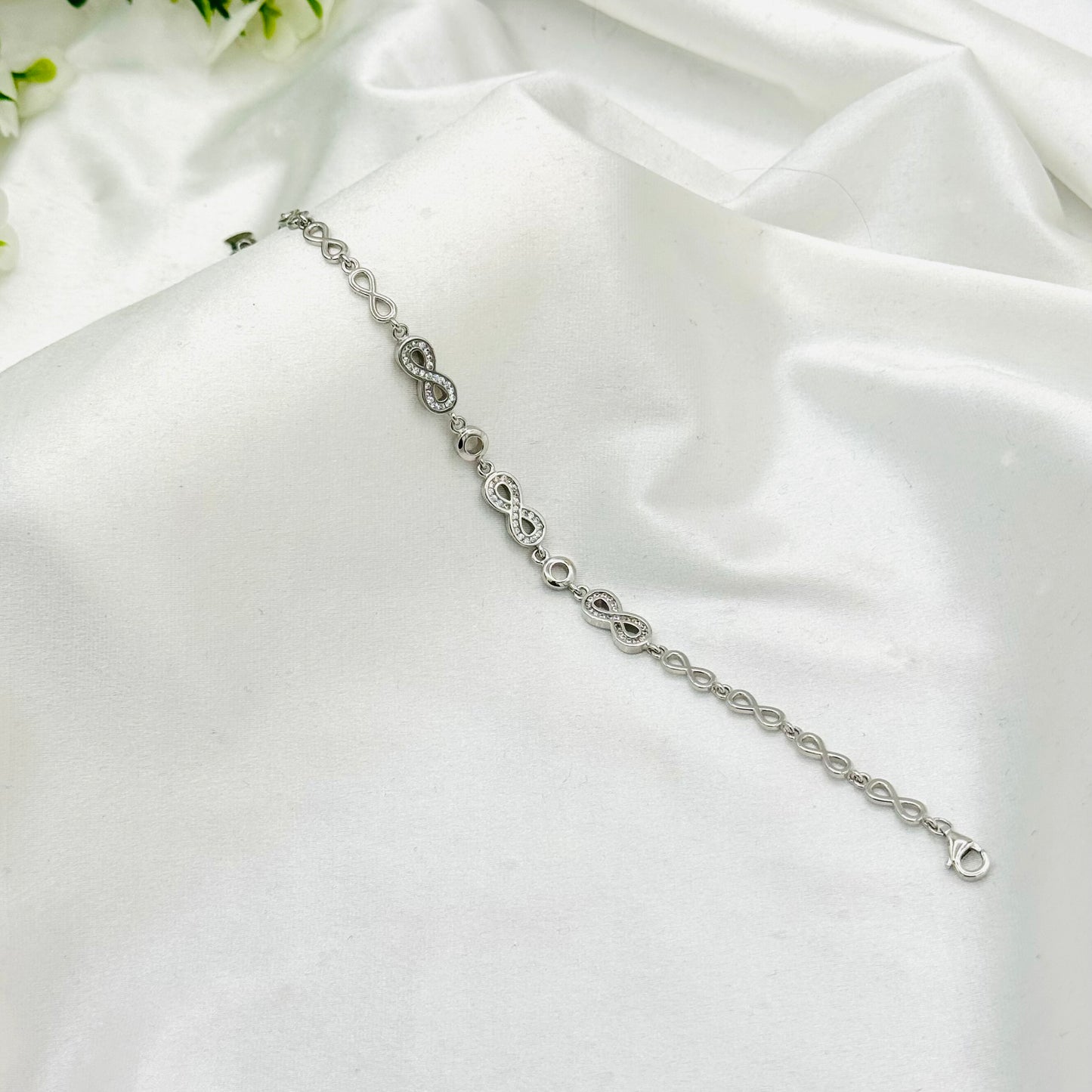 Women Infinity Italian Sterling Silver 925 Bracelet with Moissanites WBI33