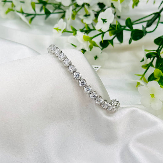 Round Tennis Bracelet with Moissanites In 925 Sterling Silver WBT32