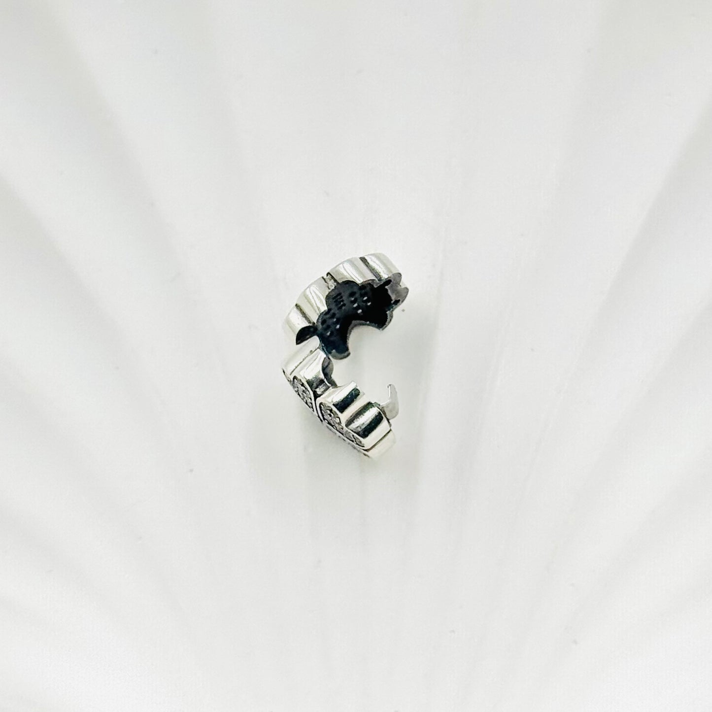 Clover Clip Lock Pandora 925 Sterling Silver Charm PDC14