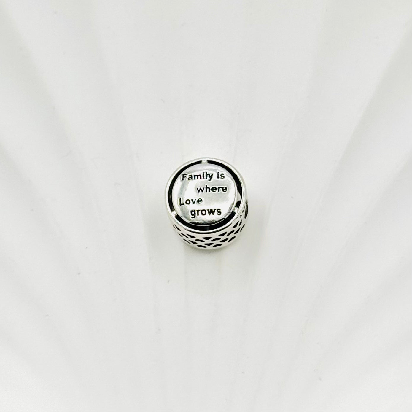 Family Tree Pandora 925 Sterling Silver Charm PDC15