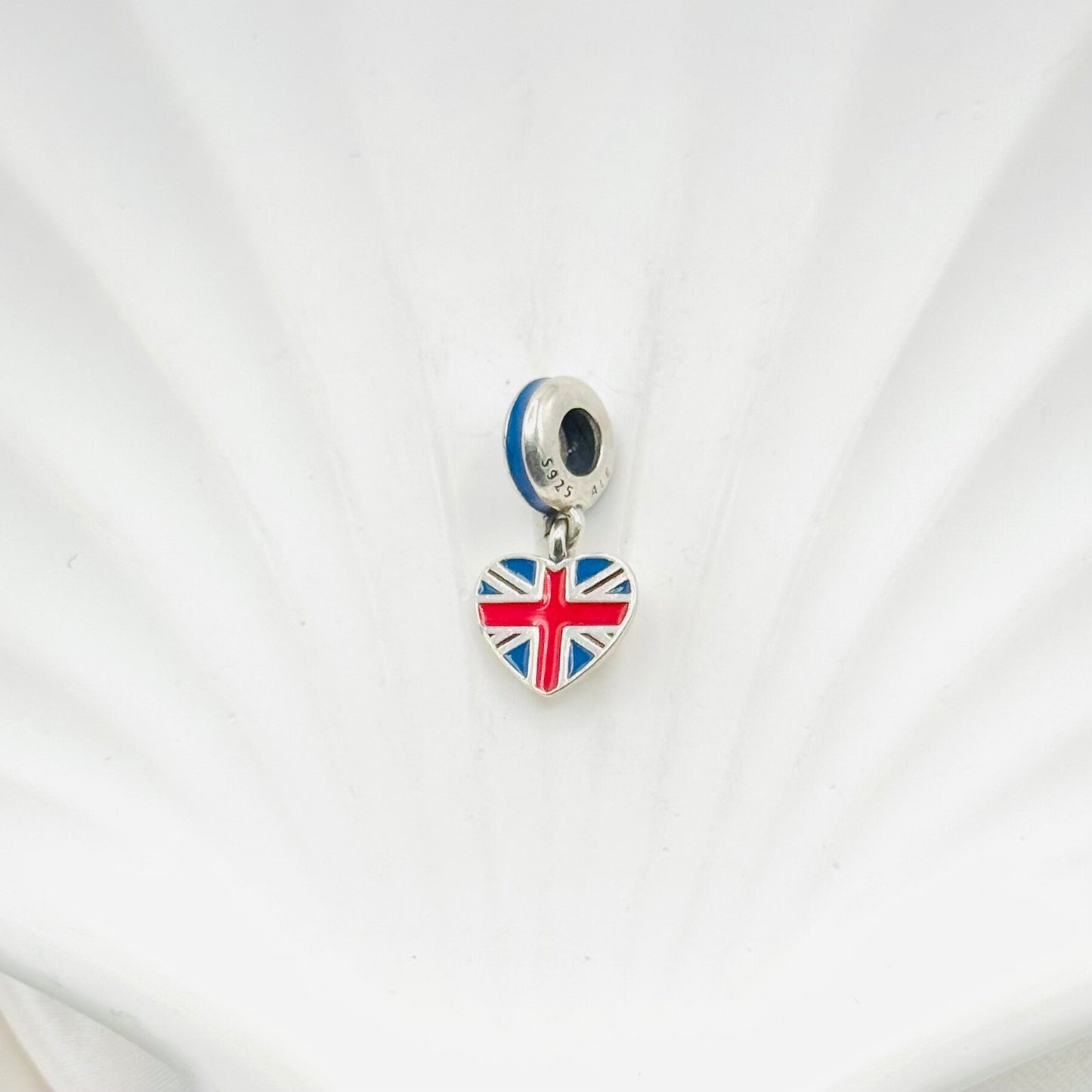 UK Flag heart Pandora 925 Sterling Silver Charm PDC55
