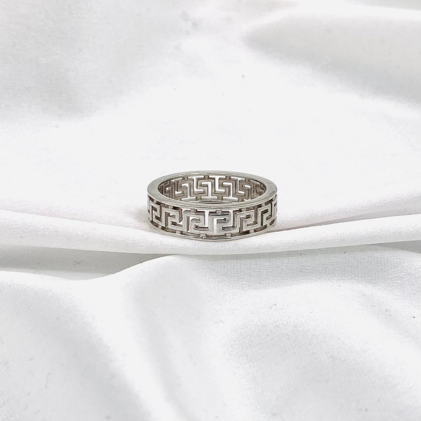 Unisex Versache bands In Sterling Silver URS40
