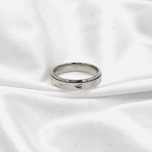 Unisex Spinner/stress relief Bands In Sterling Silver URS47