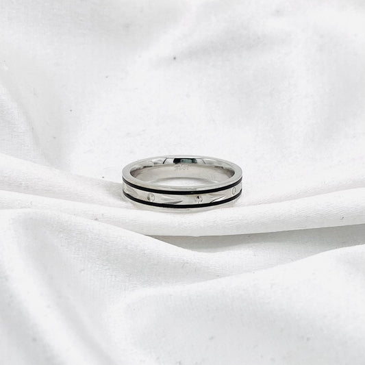 Unisex Black Enamel Bands In Sterling Silver URS51
