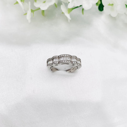 Women Silver Band style Ring WRI18