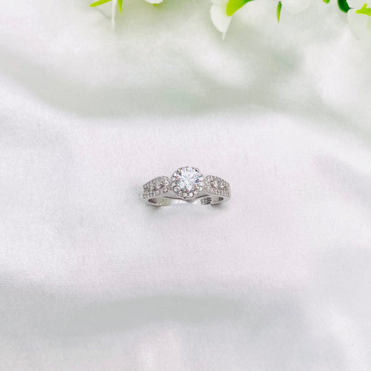 Women Round solitaire Silver WRI22