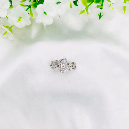 Women silver Ring WRI64