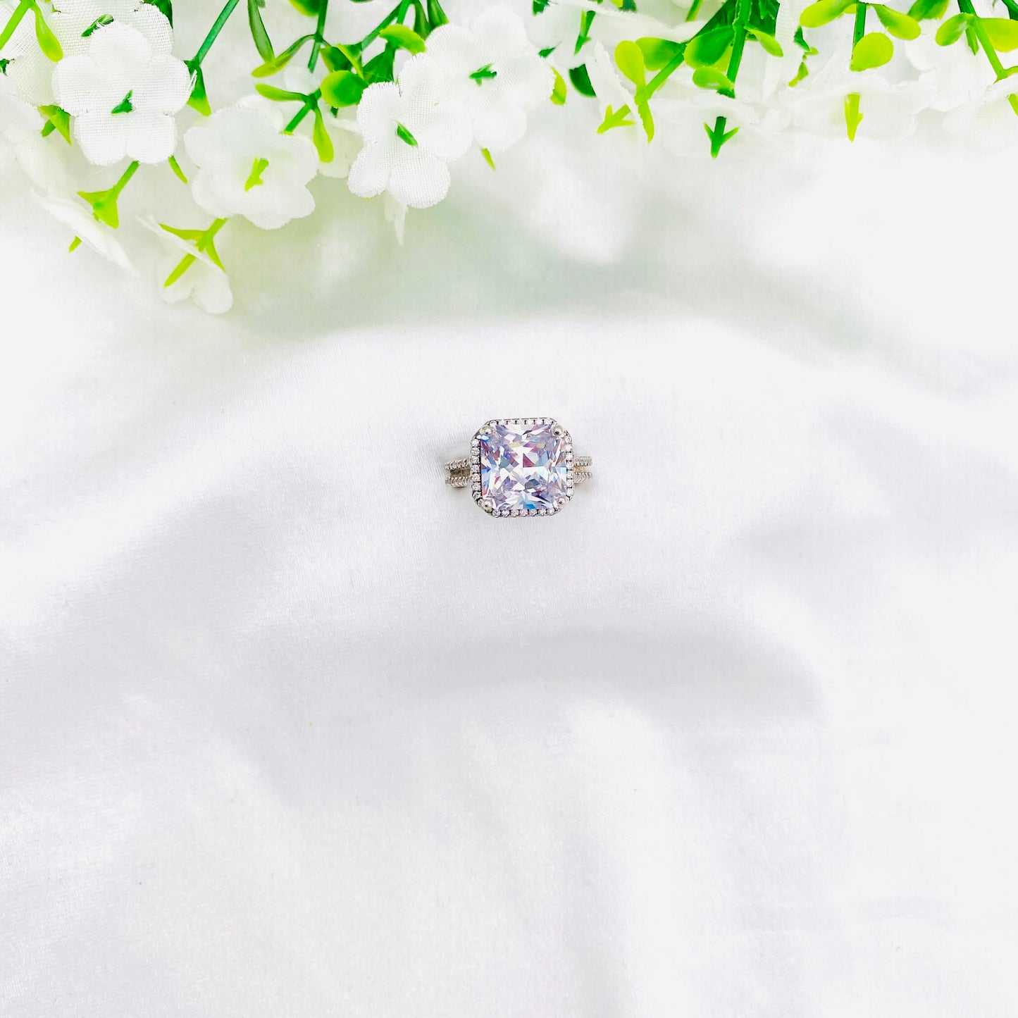 Women Solitaire Silver Ring WRI98