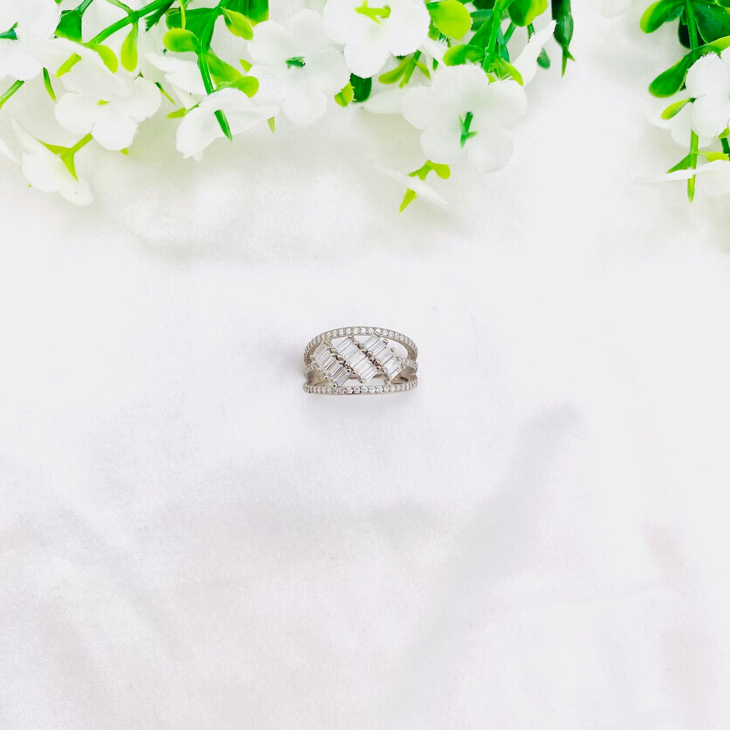 Women Chunky Silver Ring WRI107