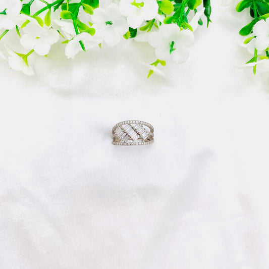Women Chunky Silver Ring WRI107