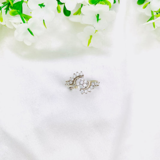 Women Silver Ring With American Diamonds WRI120
