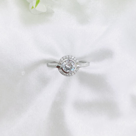 Women Solitaire Ring WRI161