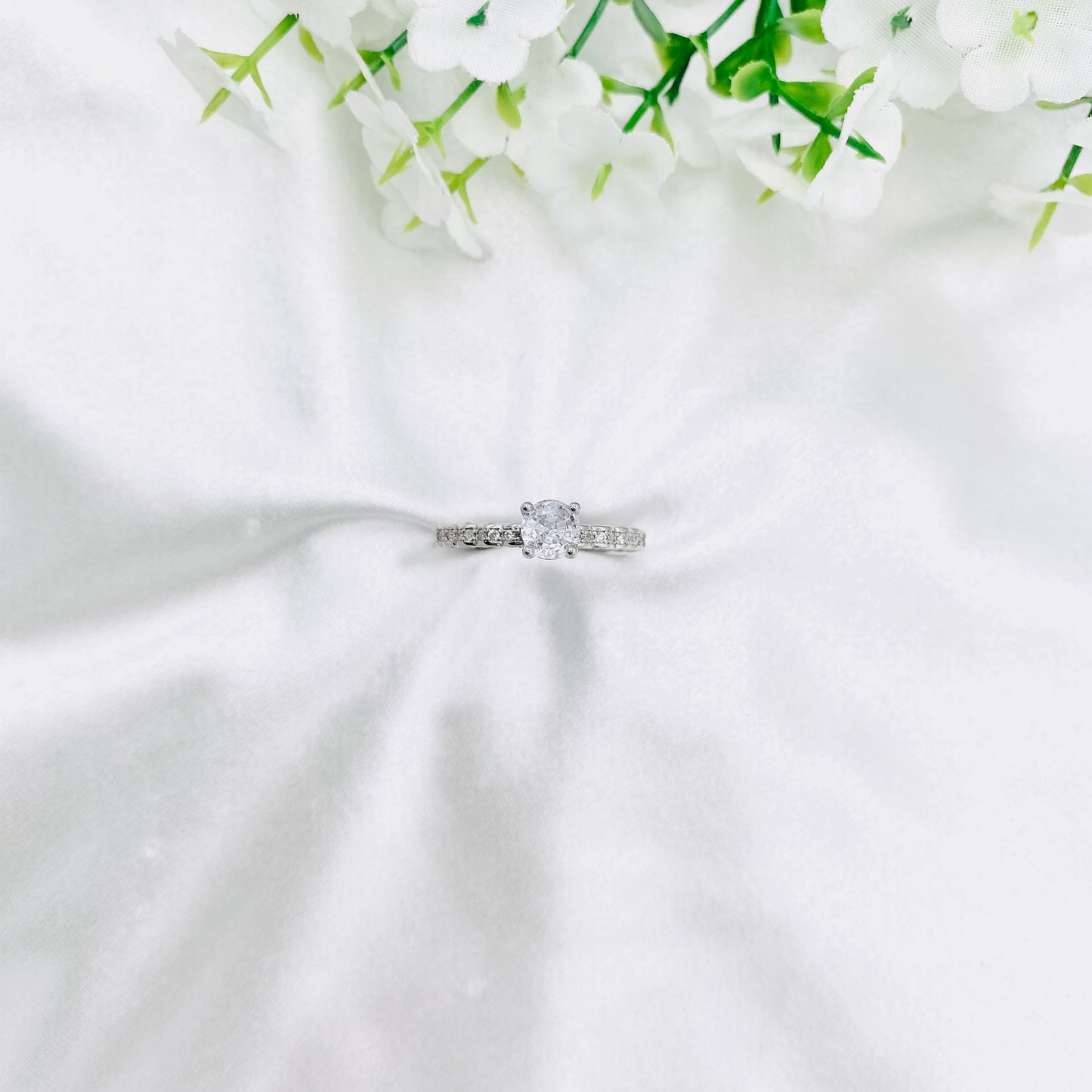 Women Solitaire Silver Ring WRI200