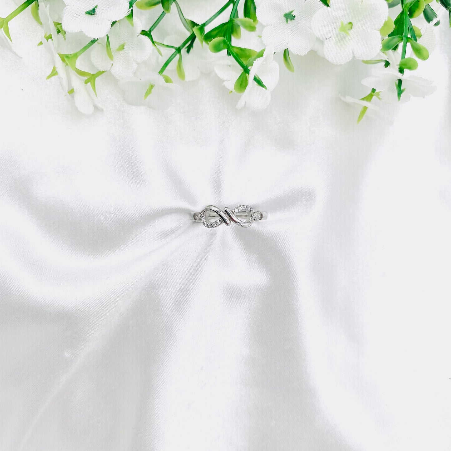Women Infinity Silver Ring WRI193