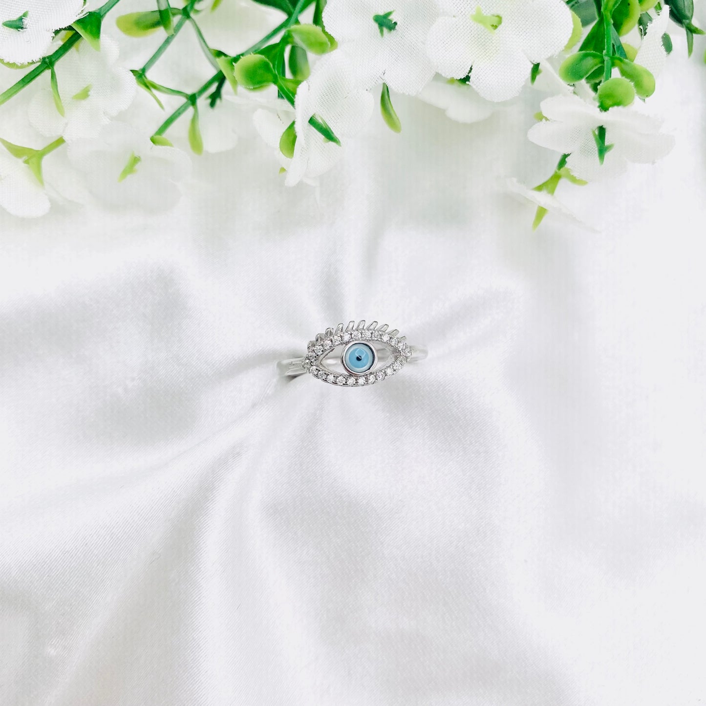 Women Evil Eye Silver Ring WRI185
