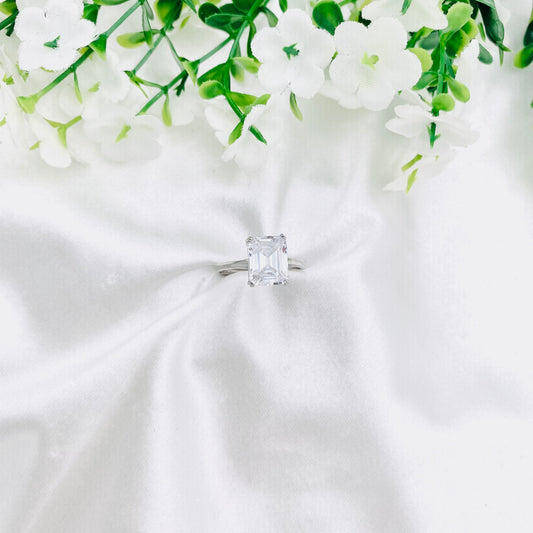 Women Emerald cut Silver Ring WRI177