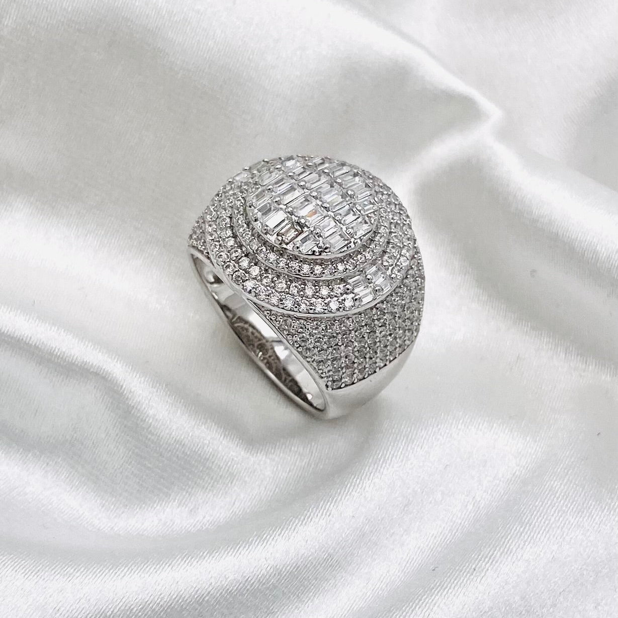 Men's Hip-Hop Style Iced-Out American Diamond Cushion Frame Square Silver Ring MRIT10