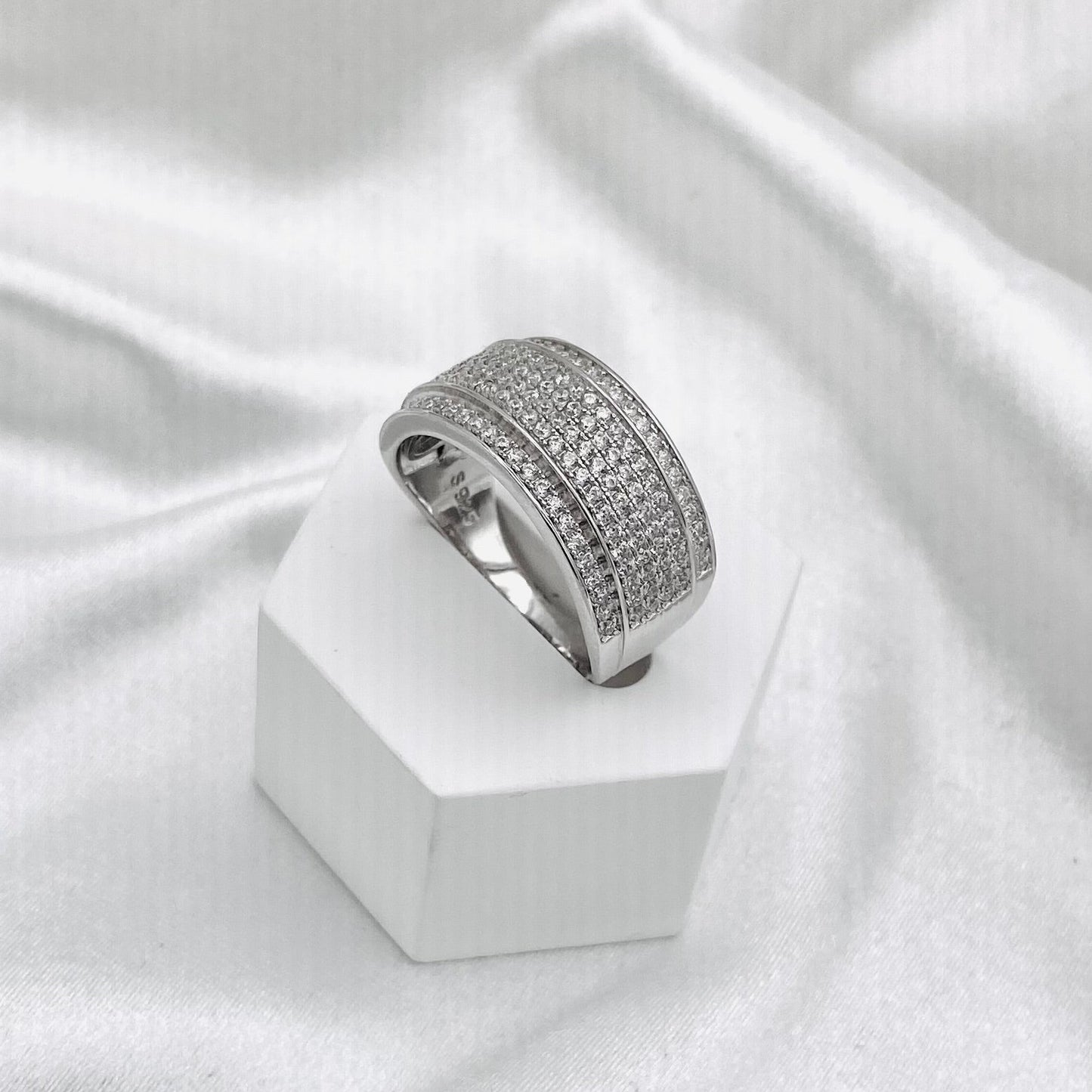 Men's Iced-Out Moissanite Bling Broad Silver Band MRIT14