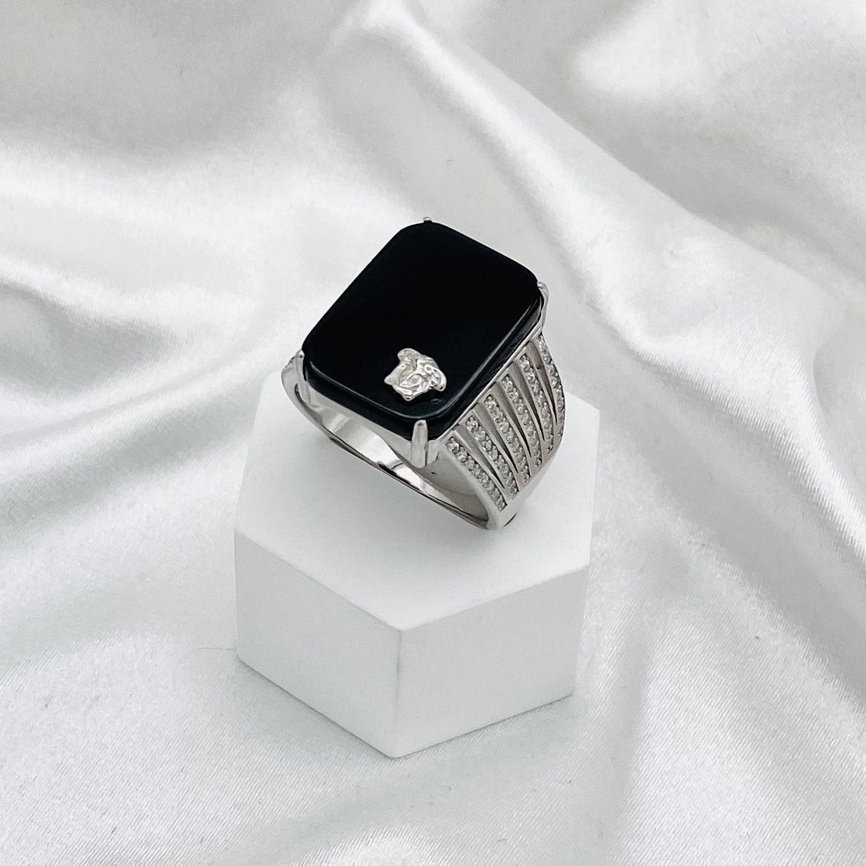 Men's Black Onyx with American Diamonds Ring In Sterling Silver MRB20