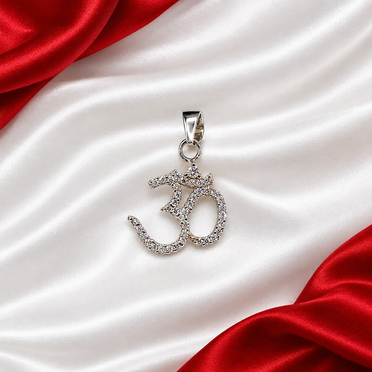OM Silver 925 Pendent with American diamond SGP14