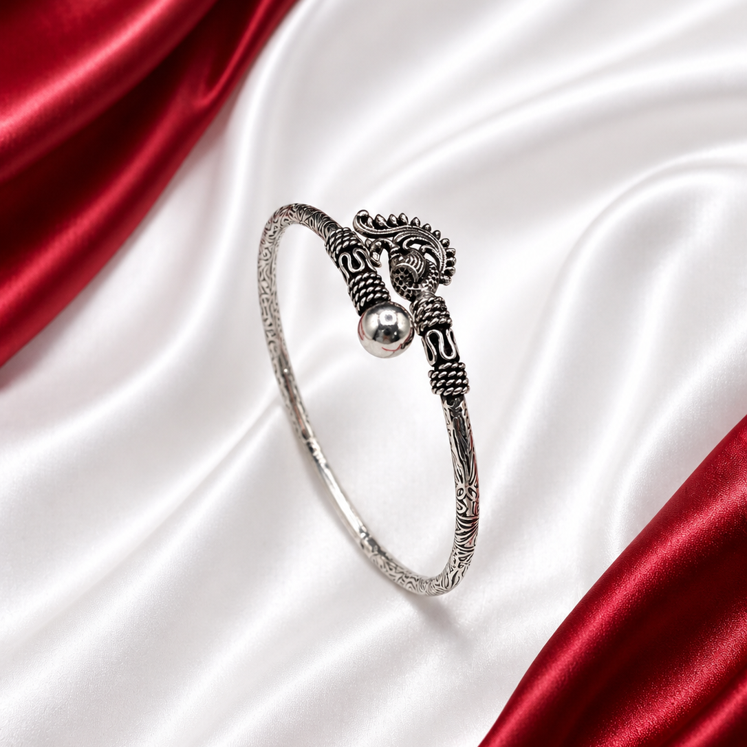 Women Peacock Open Bangle (Kada) 925 Silver Bracelet WOB04