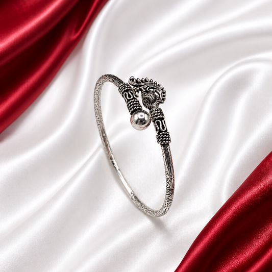 Women Peacock Open Bangle (Kada) 925 Silver Bracelet WOB04