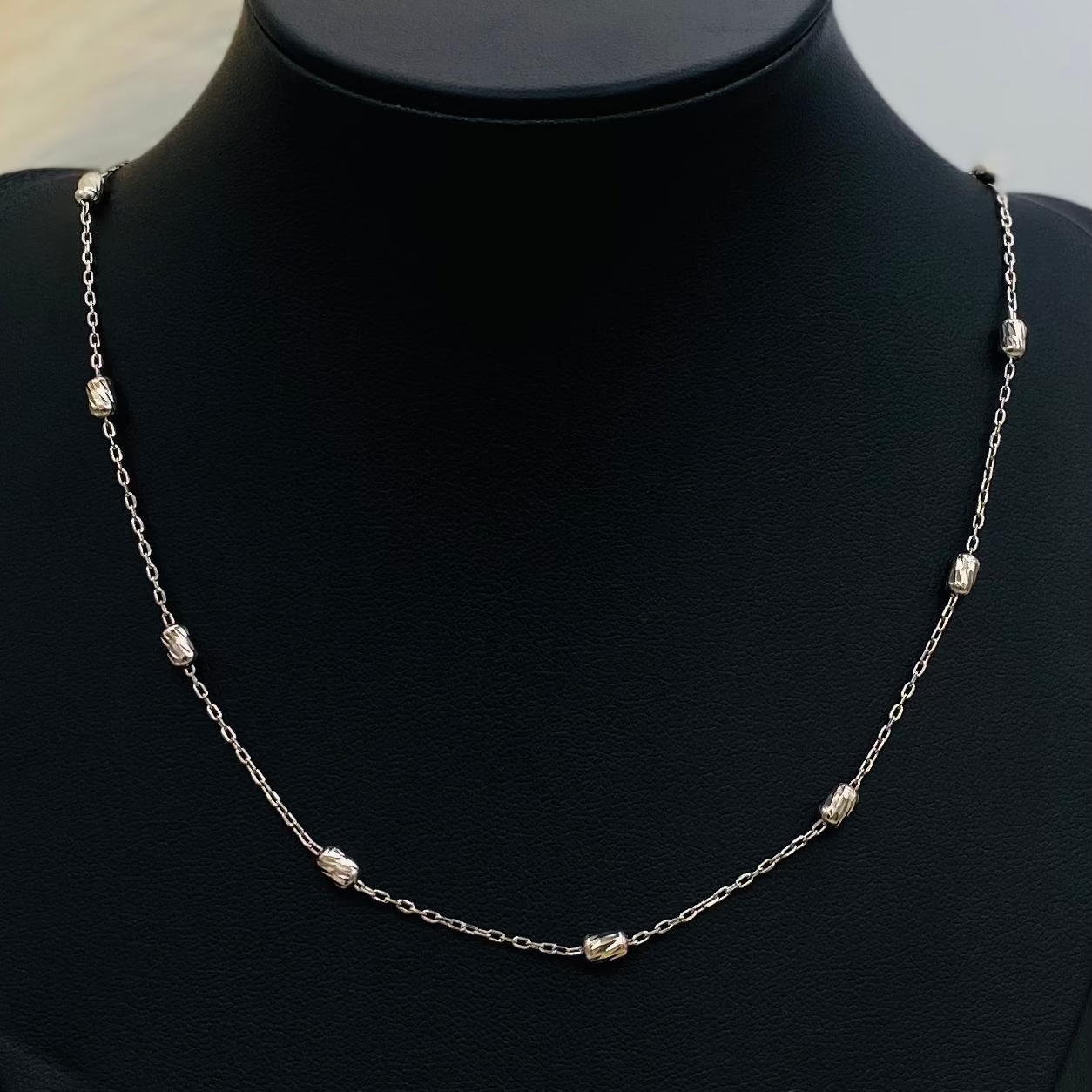 Women Cylindrical Beaded Silver chain WCS04
