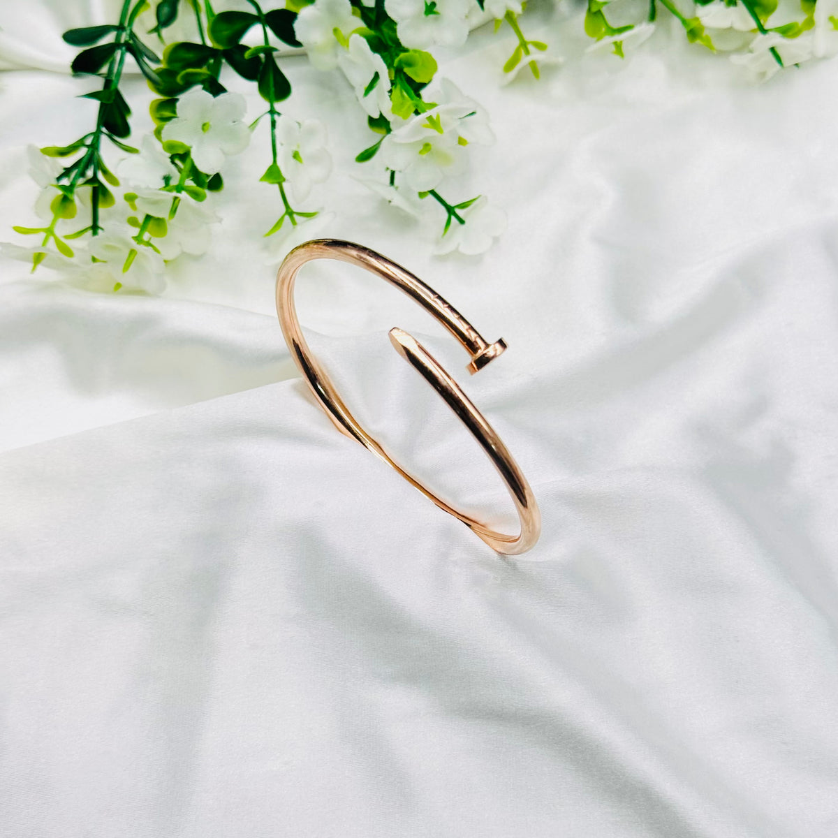Women’s Nail Bangle Cartier style Silver bracelet with Rosegold Plating LKB10