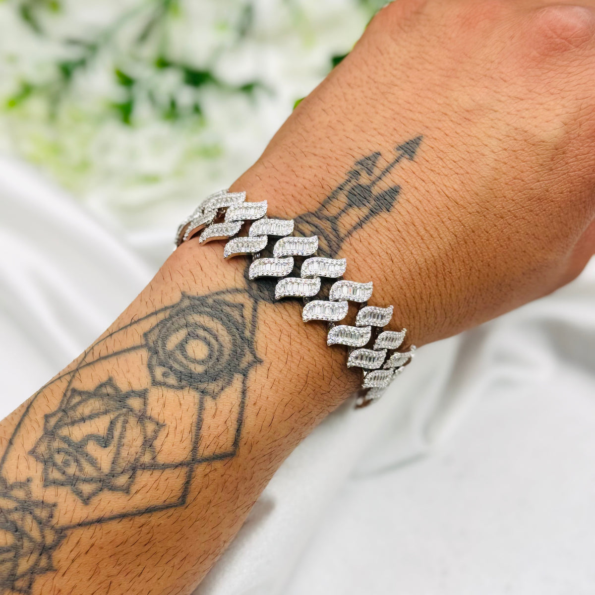 Herren-Armband aus Silber mit Steinen MBI24