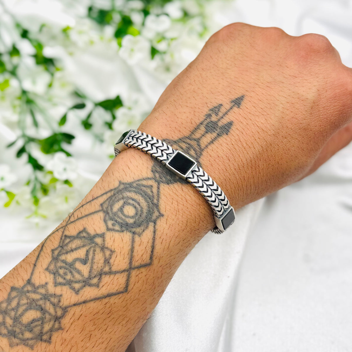 Gunmetal Silver Bracelet with Onyx Stones MBG03