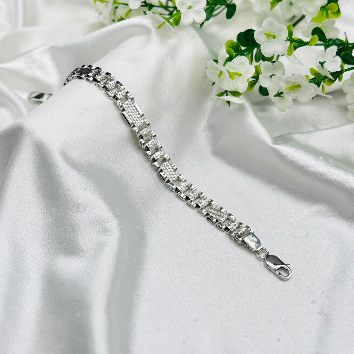 Mens 925 Silver Bracelet  MBP50