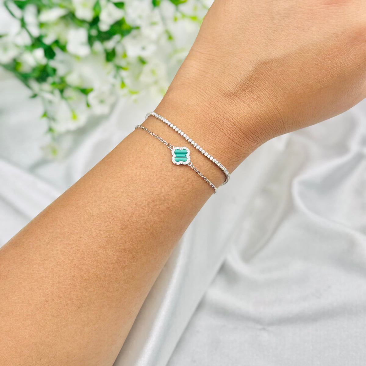 Vancleef Green Single clover bracelet with Tennis WBV33