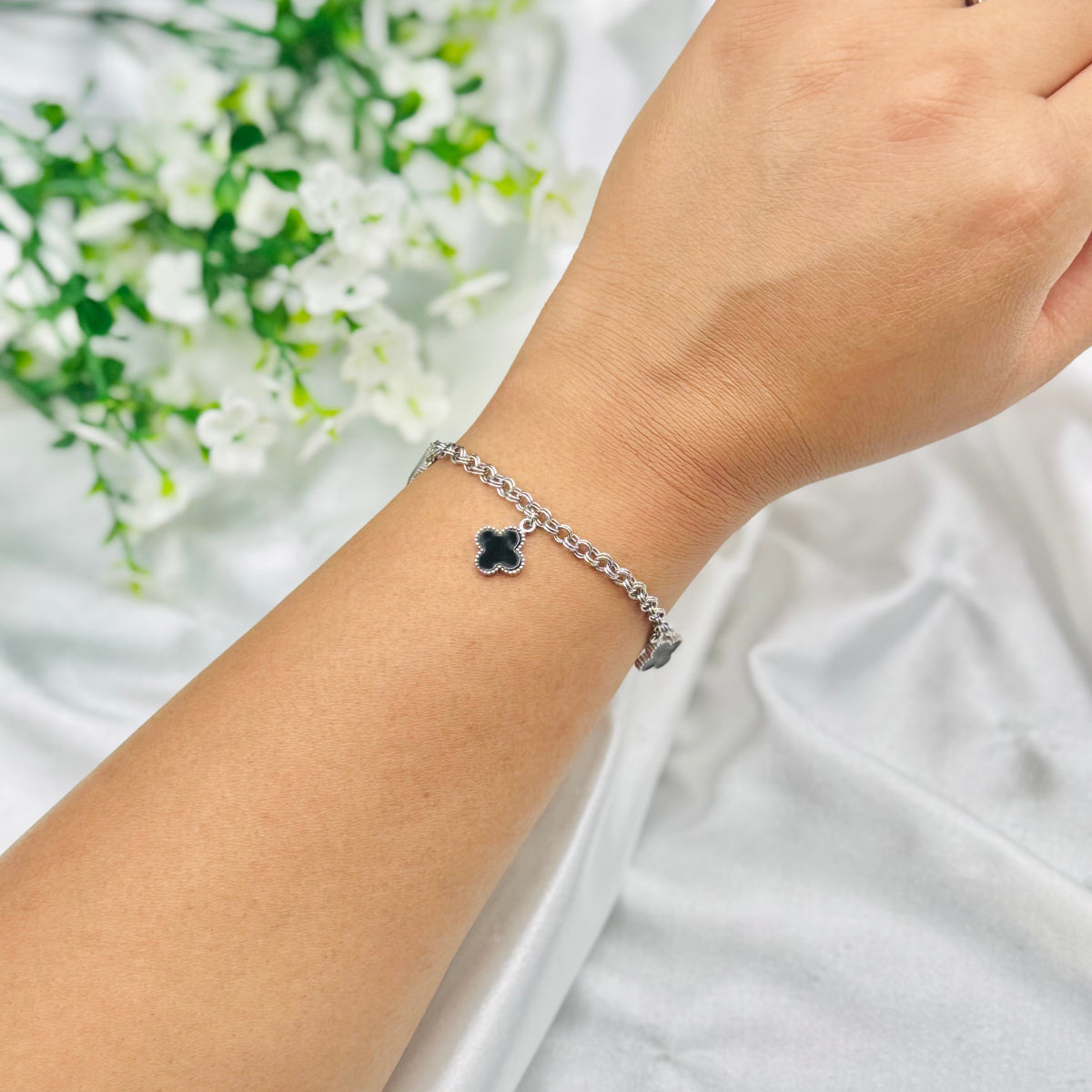 VC 3 Kleeblatt-Anhänger Silberarmband WBV16