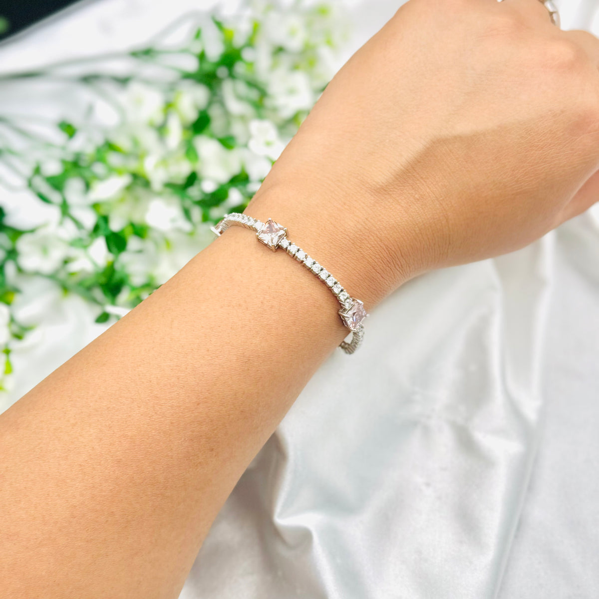 WBT07 Women Silver Tennis Bracelet with Golden Moissanites In 925 Sterling Silver