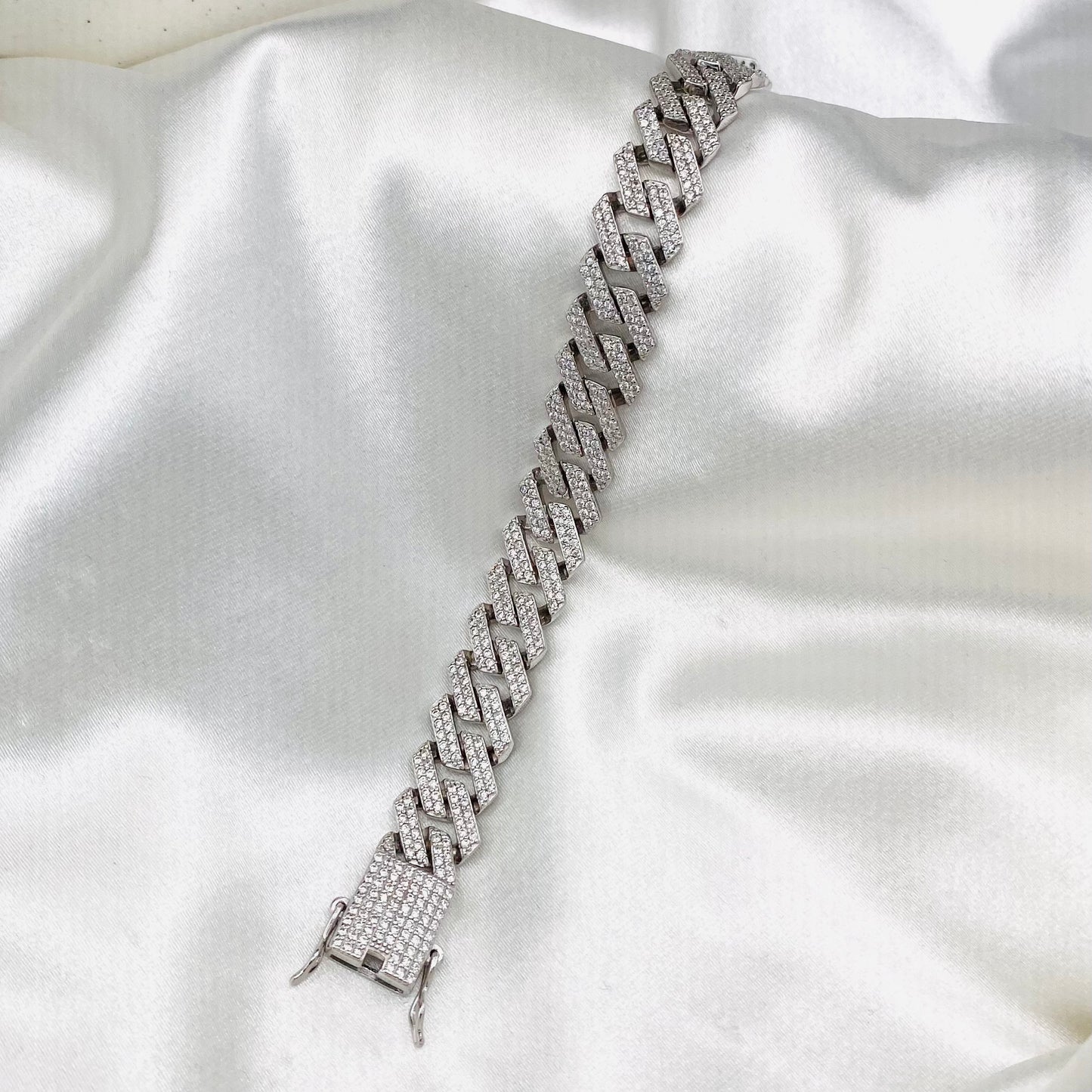 Mens Iced Bracelet MBI01