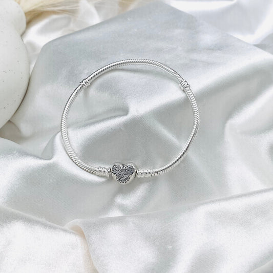 Pandora Disney Mickey Mouse Heart Clasp Snake Chain 925 Sterling Silver Bracelet PDB07