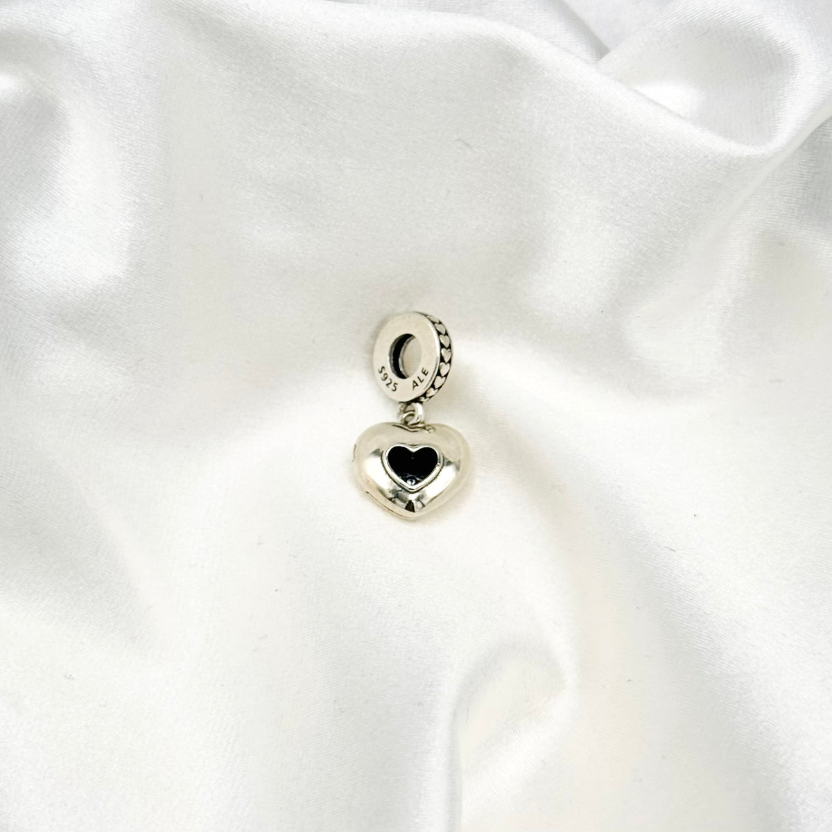 Pandora Club Dangle Heart 925 Sterling Silver Charm PDC129