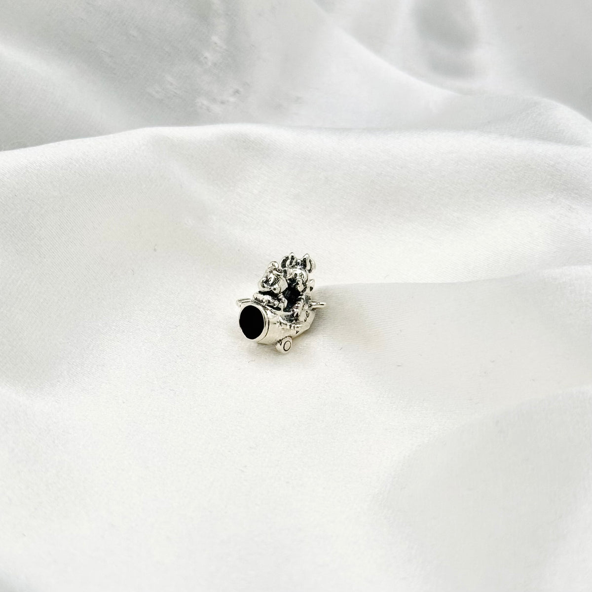 Pandora Disney Mickey Minnie Vintage Car Charm in Sterling Silver PDC192