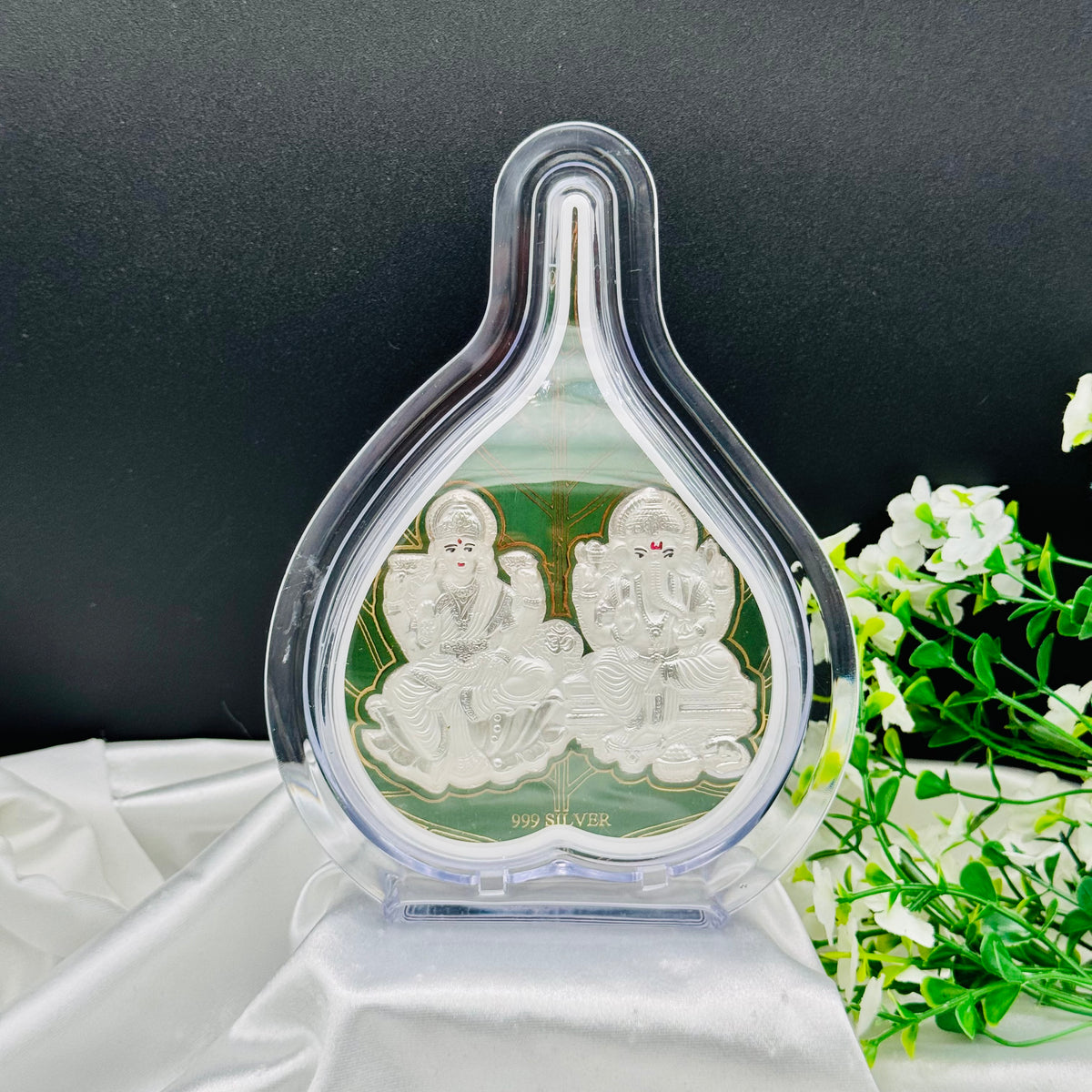 Laxmi Ganesh Ji Leaf Frame in 999 Silver (Large) PSF13